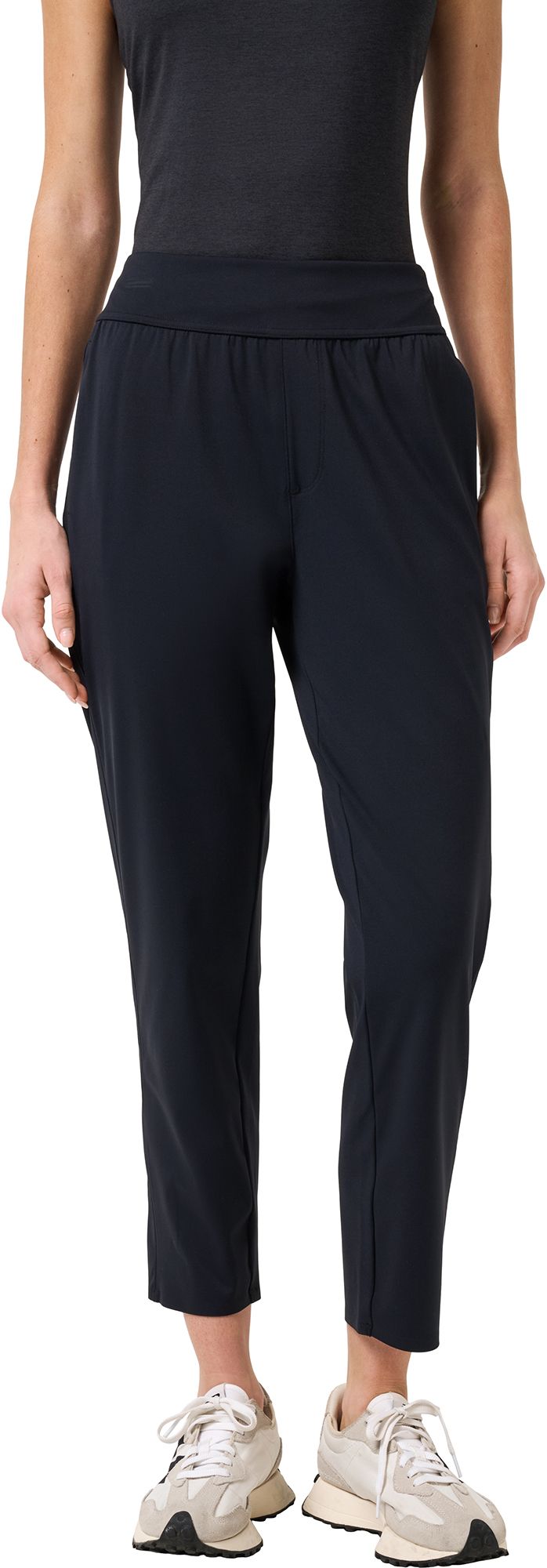 TravisMathew Women's MoveKnit Resilience Golf Pant 2.0, Large, Black