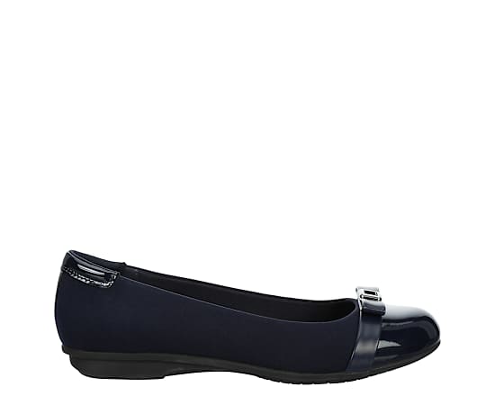 Lauren Blakwell Womens Fallyn Flat