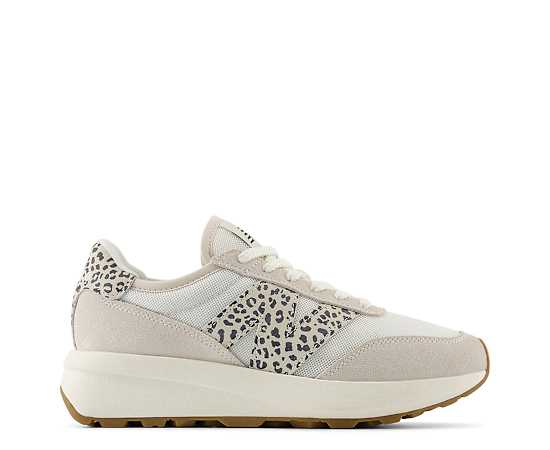 New Balance Womens 370 Sneaker