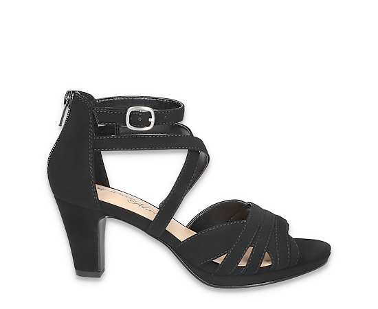 Easy Street Womens Crissa Sandal